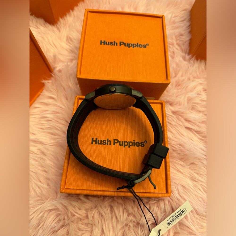 NIB HUSH PUPPIES SILICONE STRAP‎ ANALOG WATCH - Picture 9 of 9